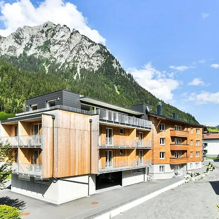 Hochwertige